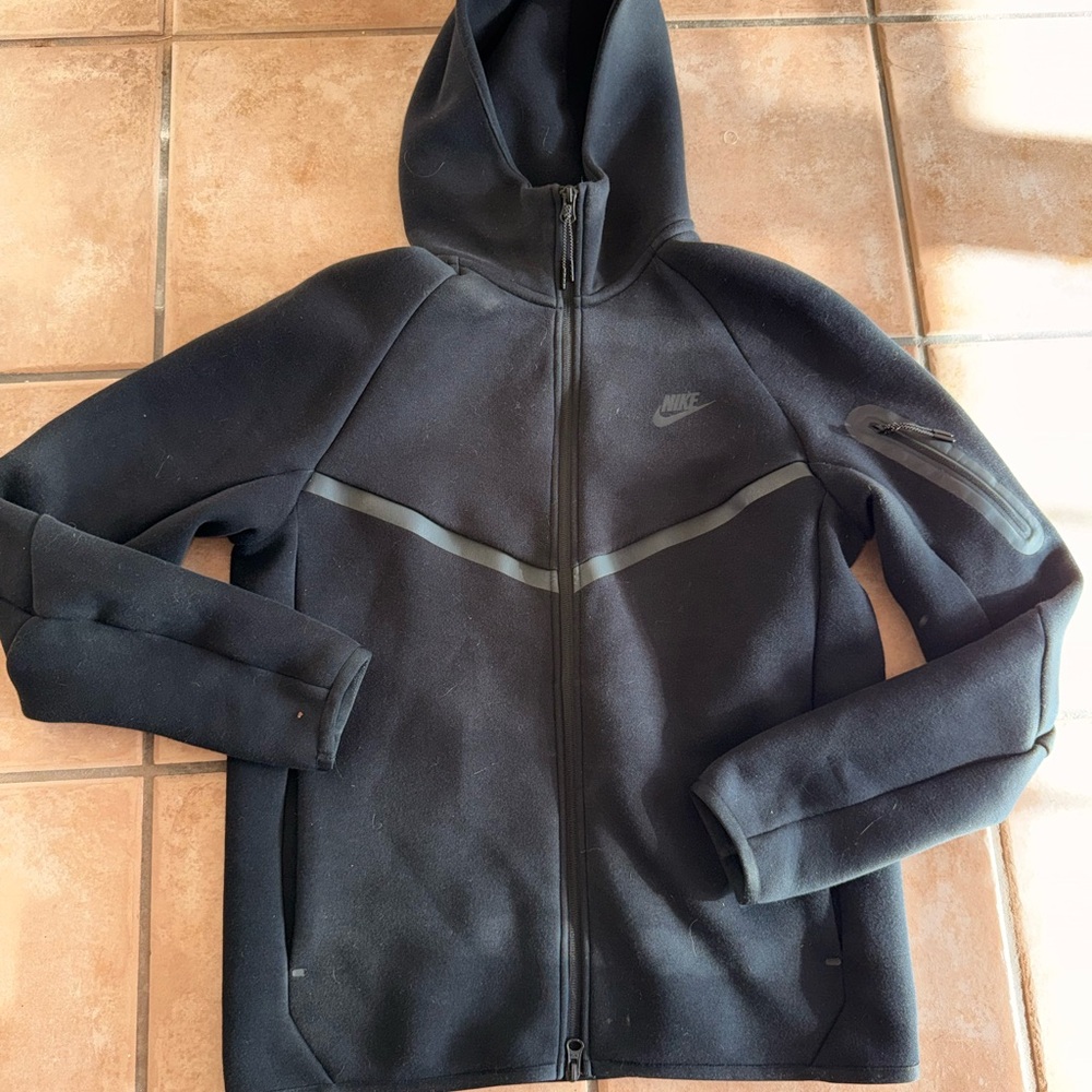 Mens Nike Tech Black Jacket Size Small